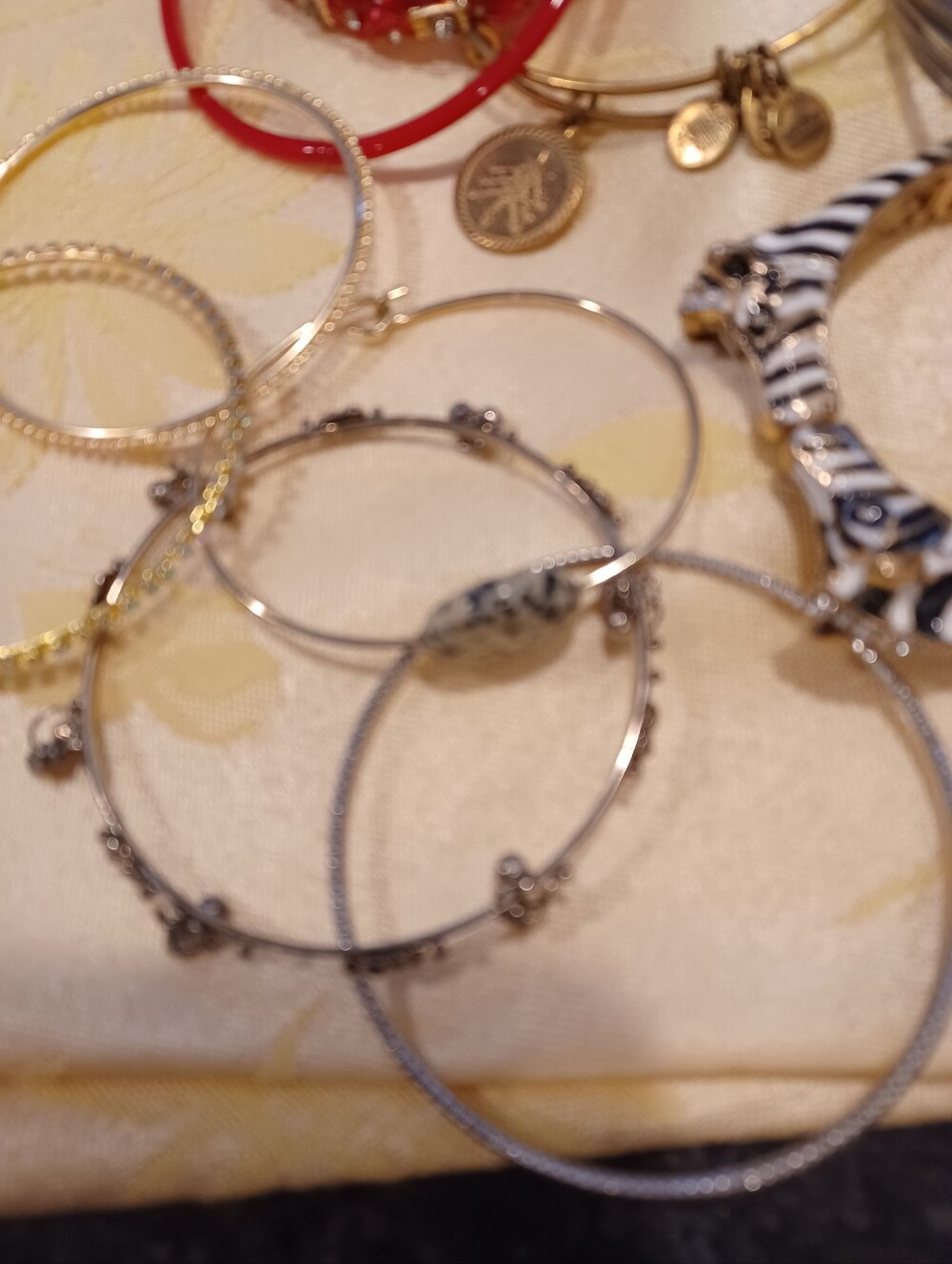 Bangles Assortment Bundle Lot - Picture 3 of 7